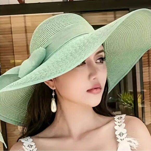 SUMMER OFF WHITE AND BLACK STRAW BEACH SUN HAT - Picture 4 of 5